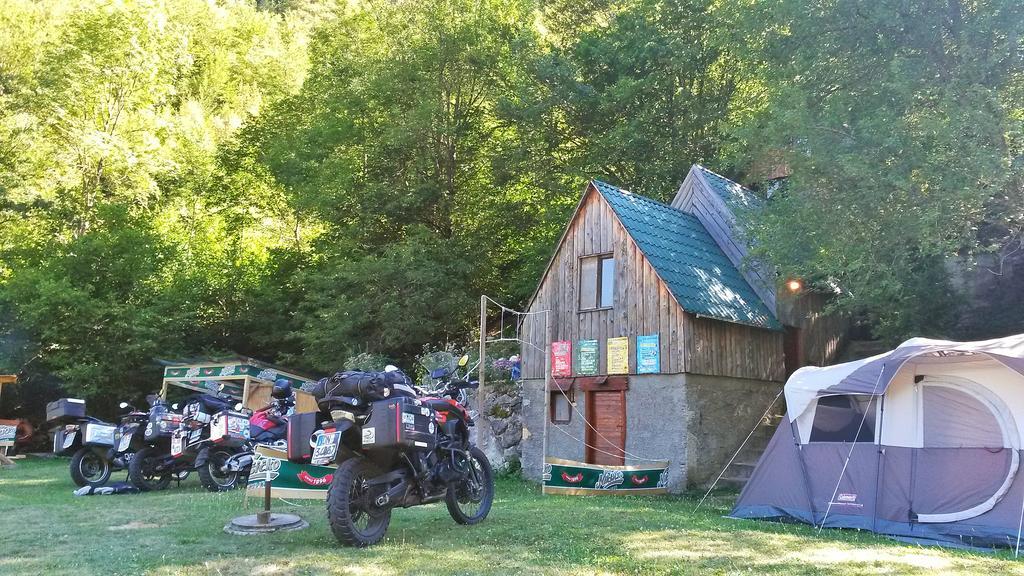 Kamp Vrbnica Hotel Plužine Eksteriør billede