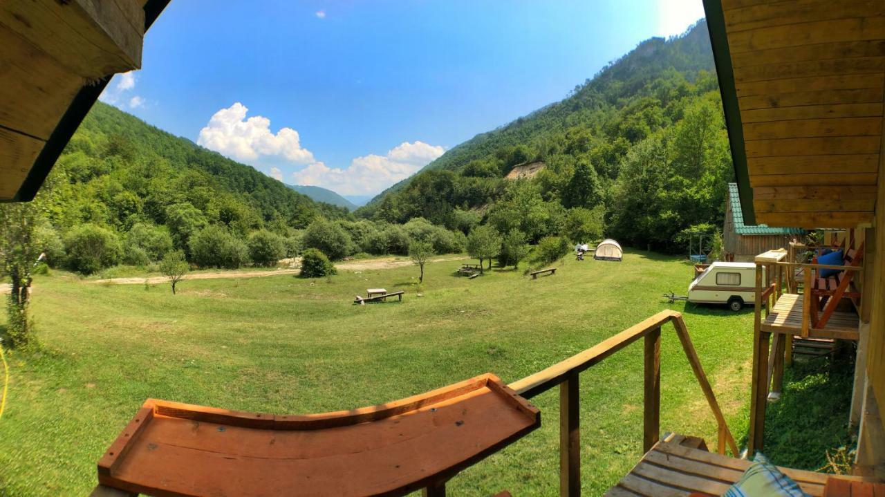 Kamp Vrbnica Hotel Plužine Eksteriør billede